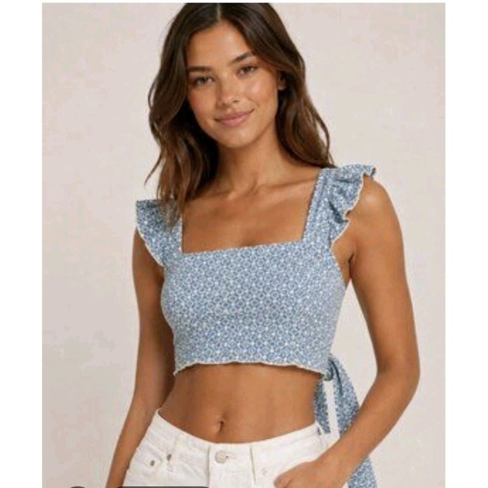 Kirious Los Angeles Blue White Floral Eyelet Ruffle Tie Back Crop Top Medium NWT